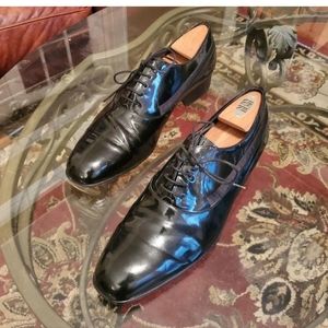 Mezlan Patent mens shoes. Size 11 M. Retails for $375.00 Asking $85.00
